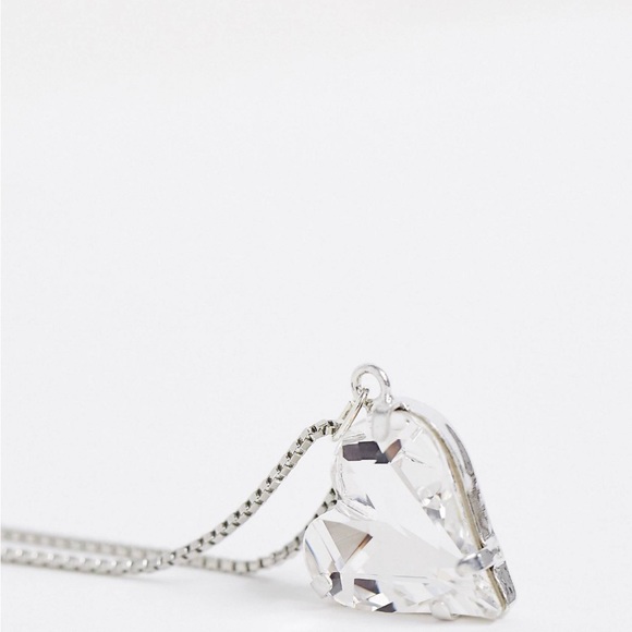 Swarovski crystal sweetheart necklace and earrings set - Picture 4 of 4